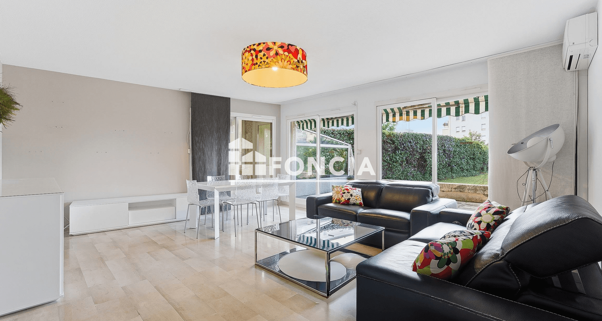 Appartement 4 pièces (97 m²) à vendre - Saint-raphaël (83700)