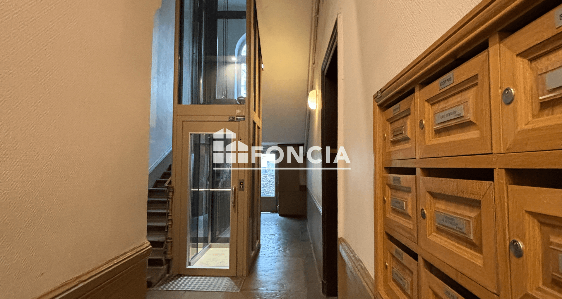 Studio (13.85 m²) à vendre - Lyon 7ᵉ (69007)