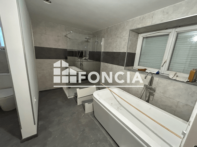 Maison 6 pièces (155.8 m²) à louer - Messei (61440)