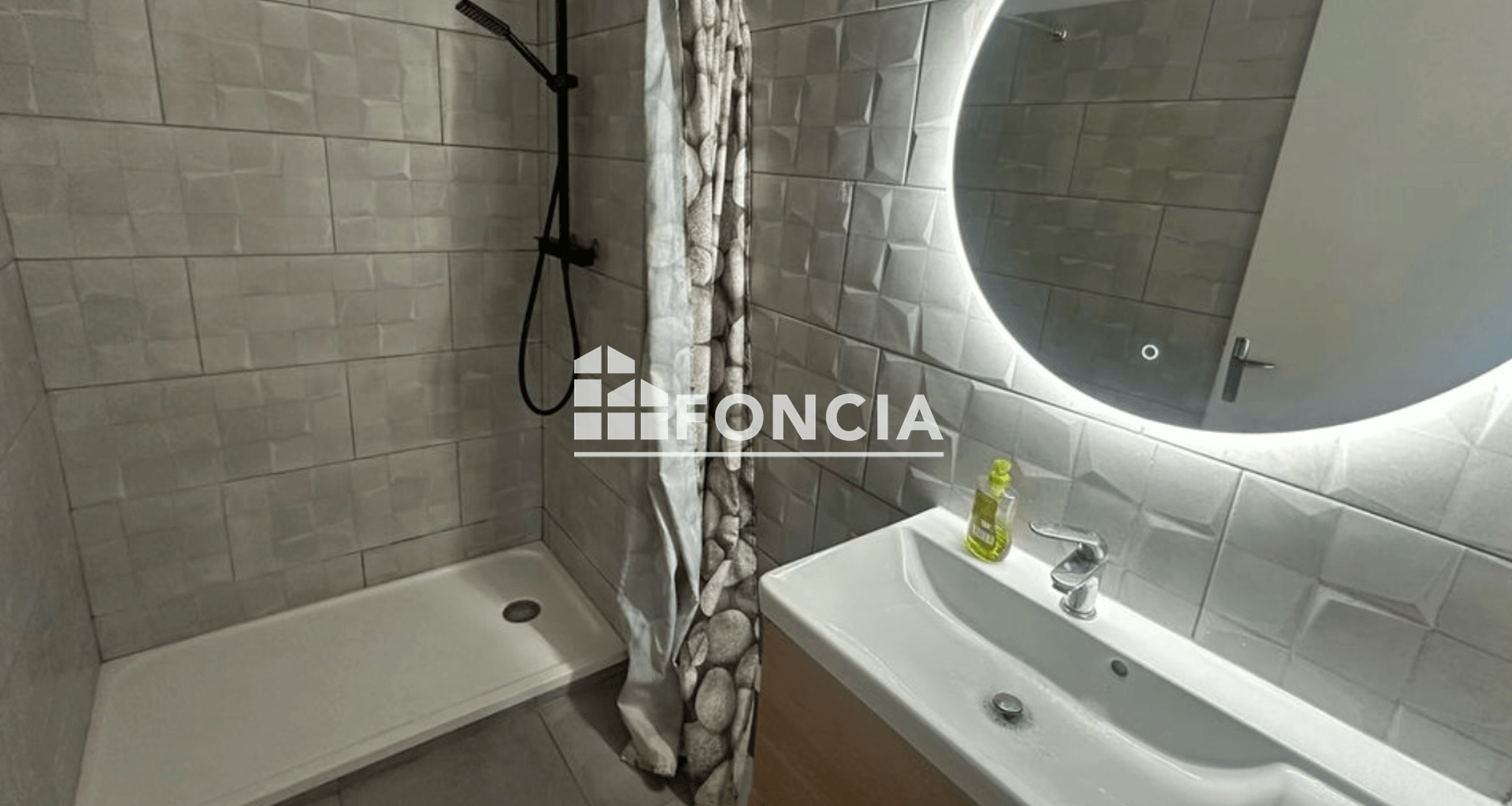 Appartement 4 pièces (78.18 m²) à vendre - Valence (26000)