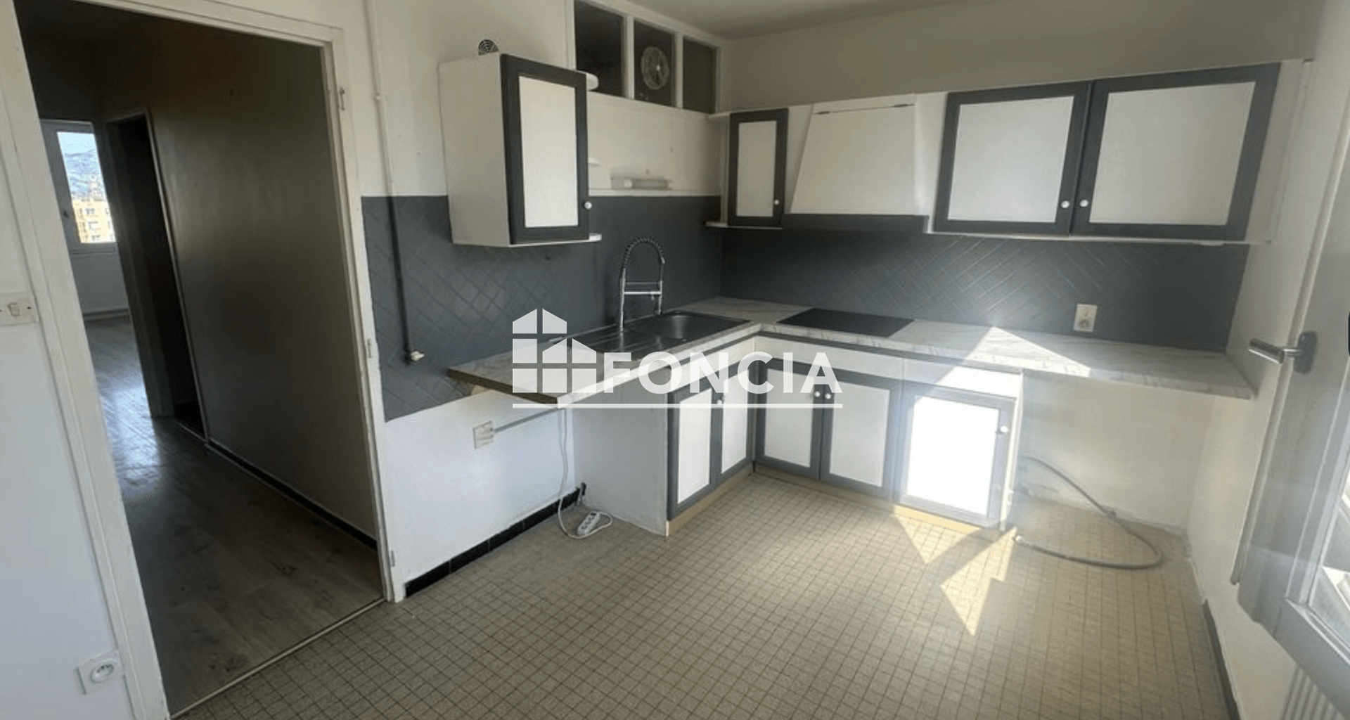 Appartement 4 pièces (78.18 m²) à vendre - Valence (26000)