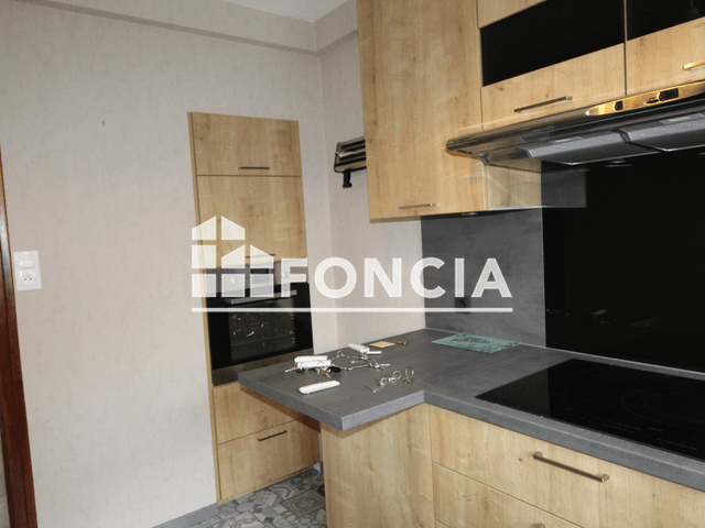 Appartement 3 pièces (79.84 m²) à louer - Grenoble (38000)