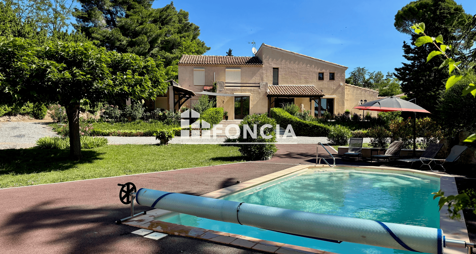 Maison 5 pièces (340 m²) à vendre - Cruzy (34310)