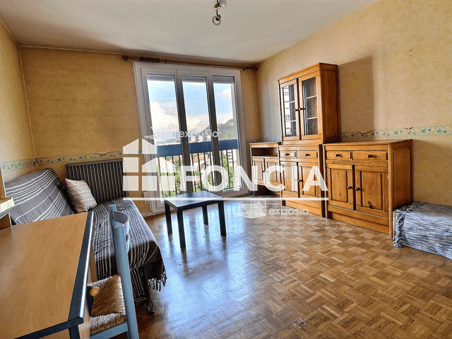 Appartement meublé 2 pièces (44.29 m²) à louer - Saint-martin D'heres (38400)