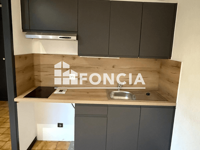 Studio (22.43 m²) à louer - Sallanches (74700)