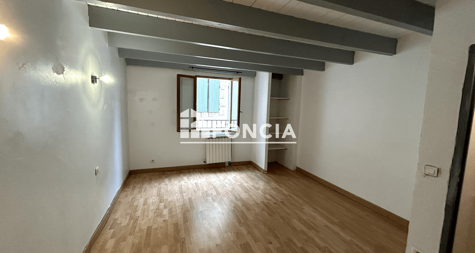 Maison 4 pièces (100 m²) à vendre - Beaumes-de-venise (84190)