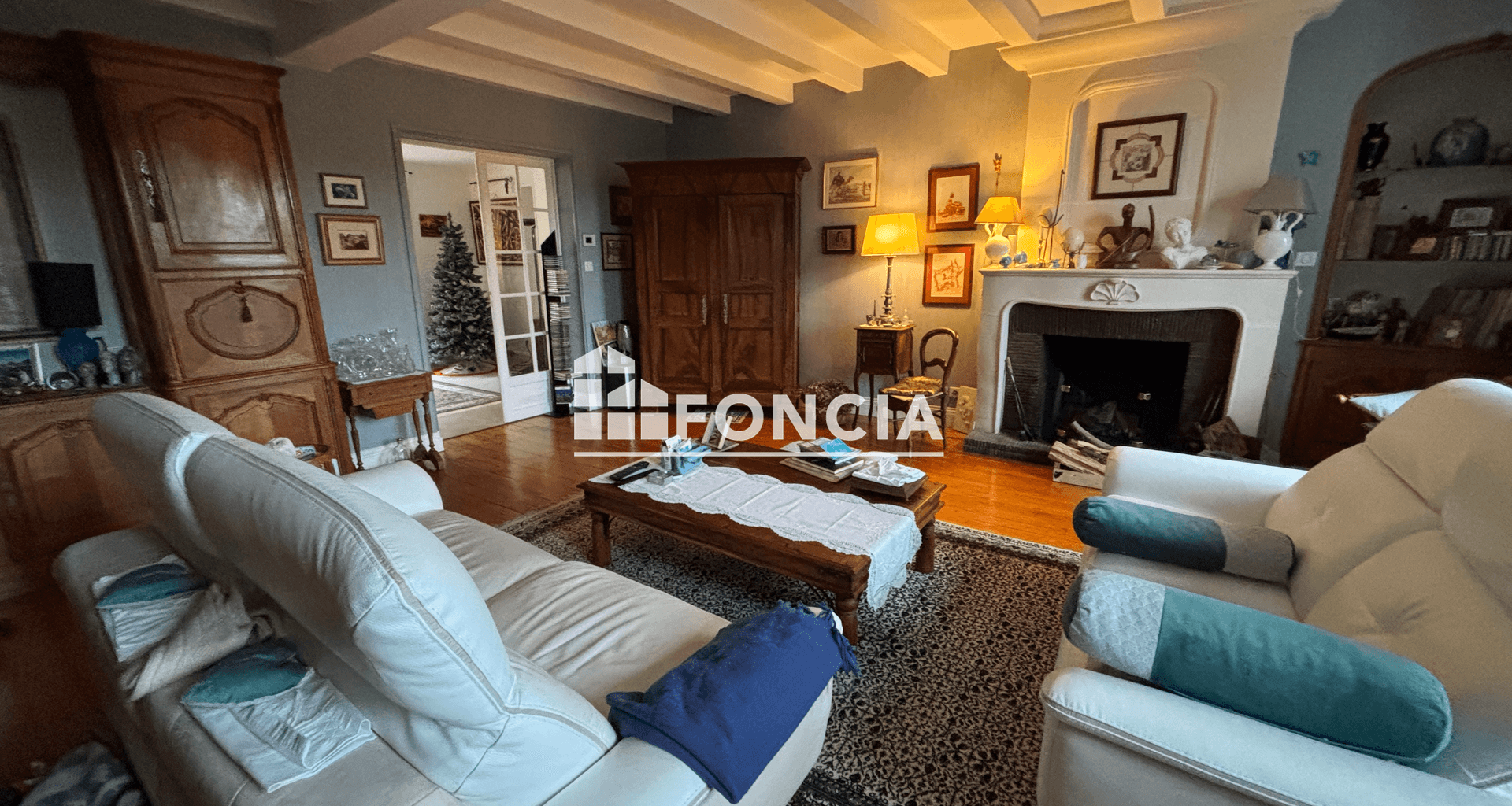Maison 9 pièces (426 m²) à vendre - Saint-césaire (17770)