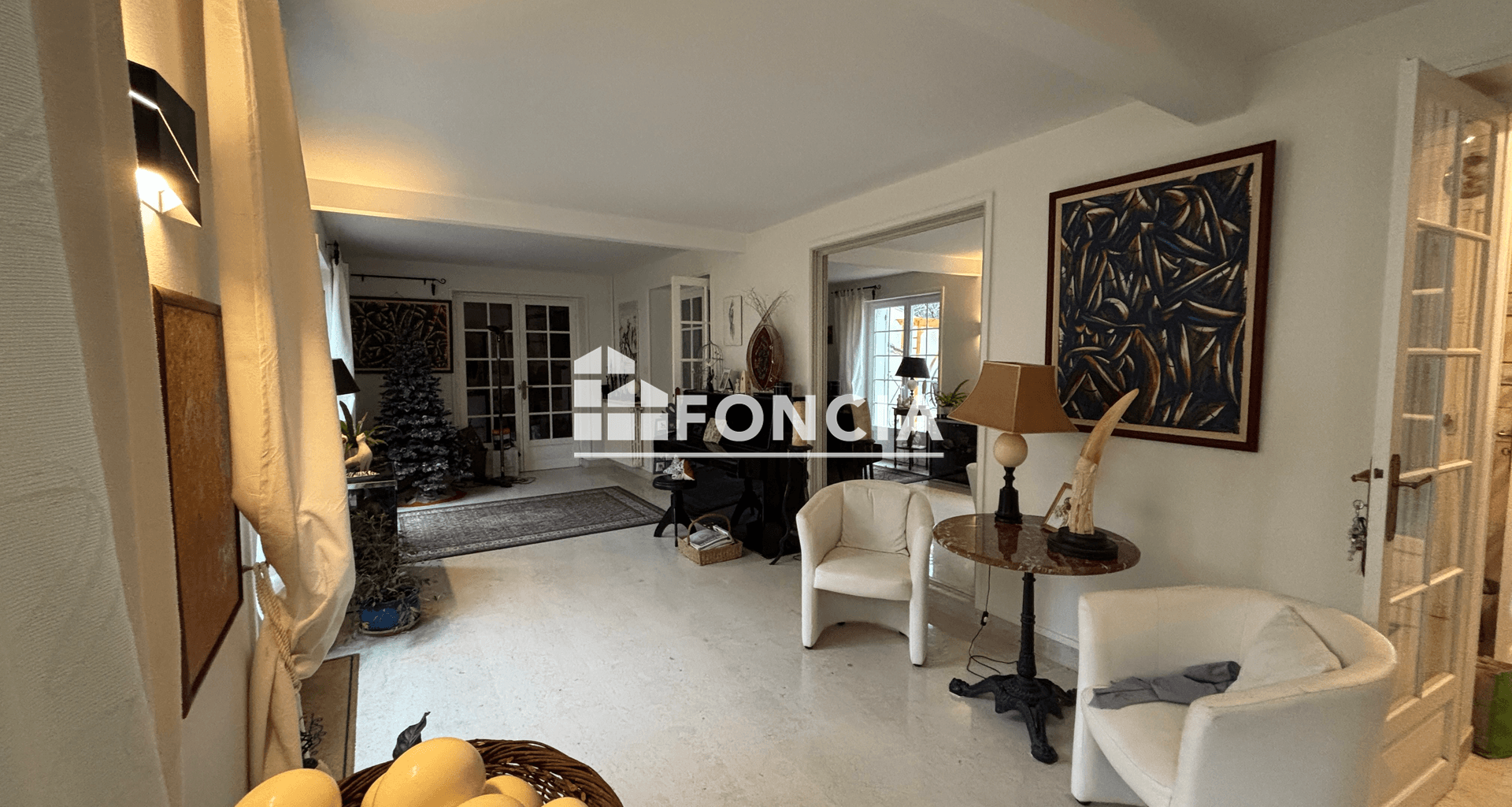 Maison 9 pièces (426 m²) à vendre - Saint-césaire (17770)