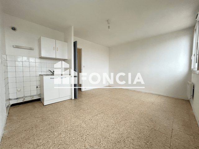 Studio (25 m²) à louer - Marignane (13700)