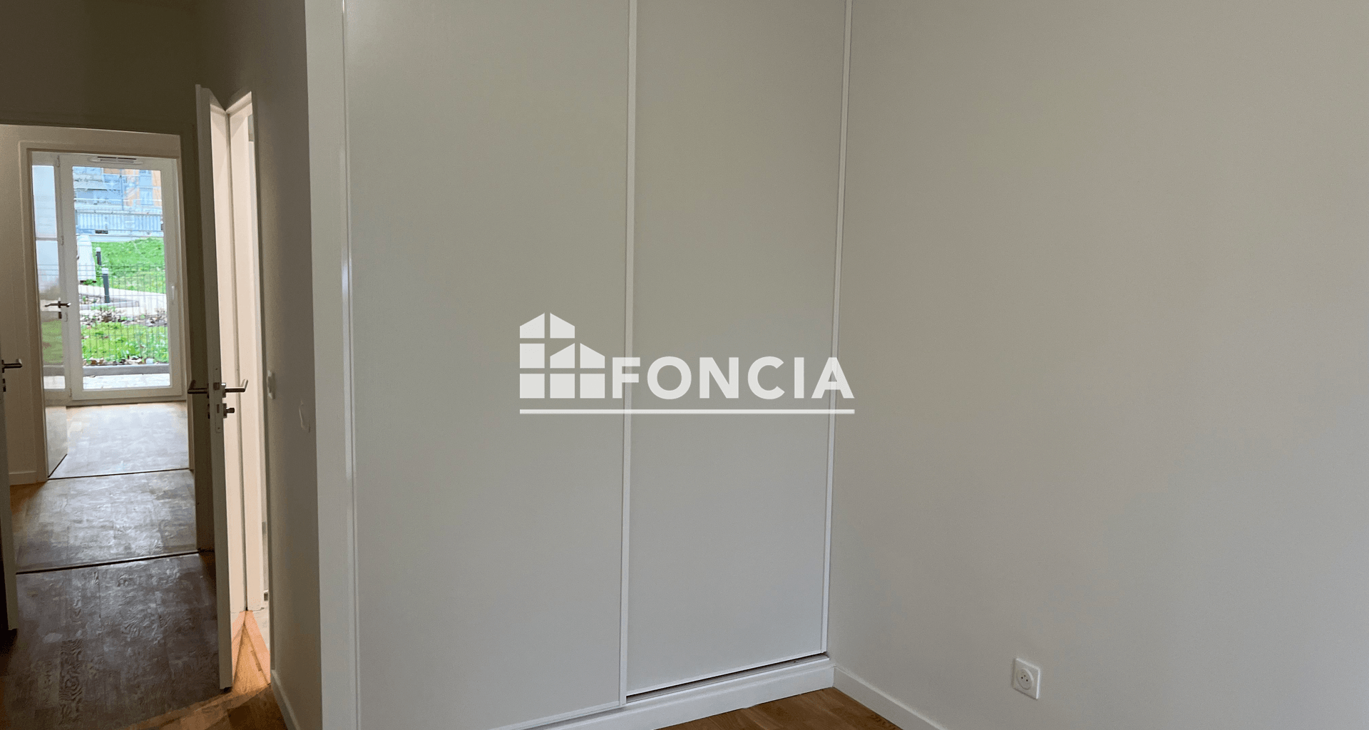 Appartement 4 pièces (87.01 m²) à louer - Evry (91000)
