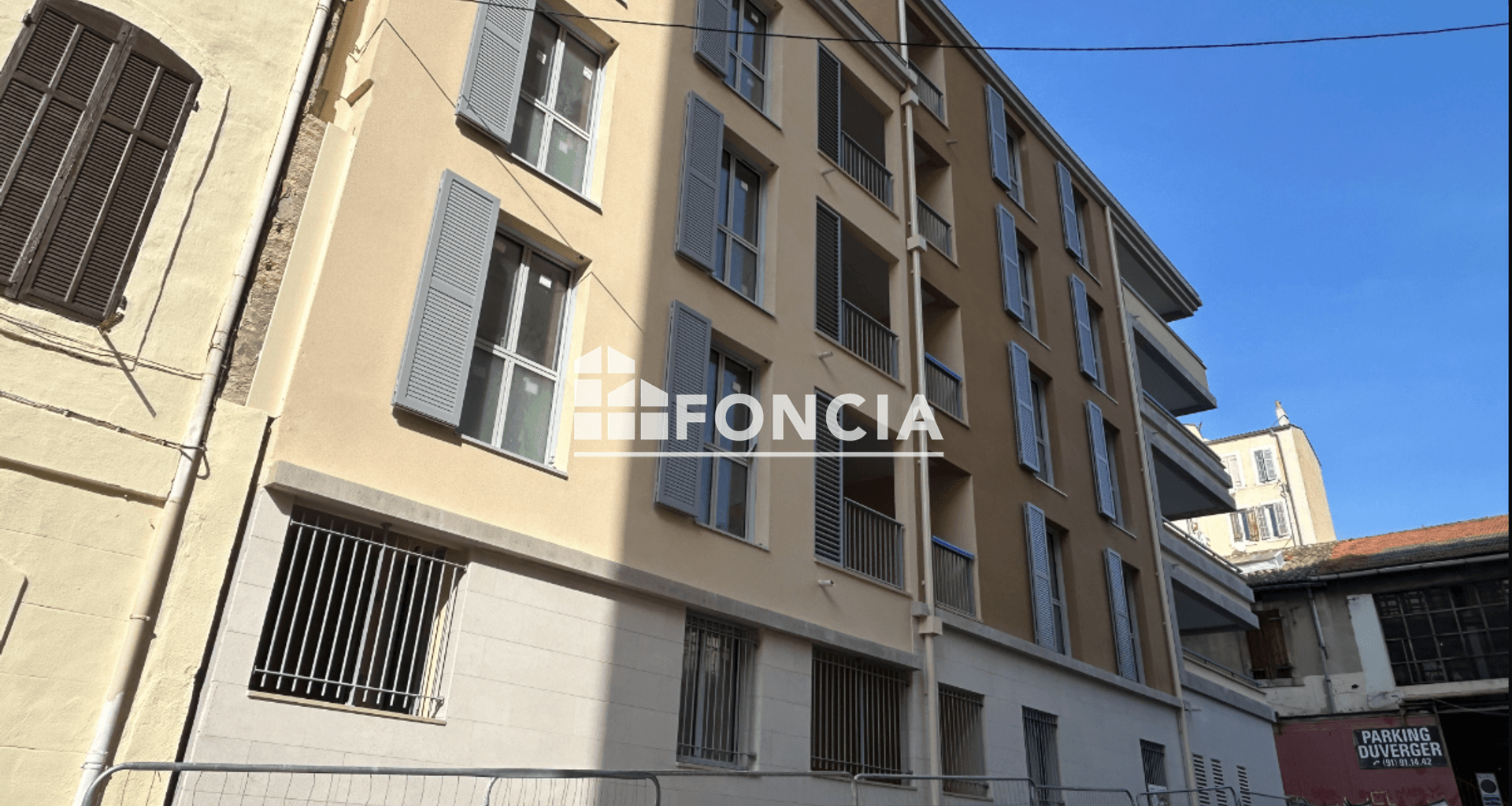 Appartement 3 pièces (76.98 m²) à louer - Marseille 2ᵉ (13002)