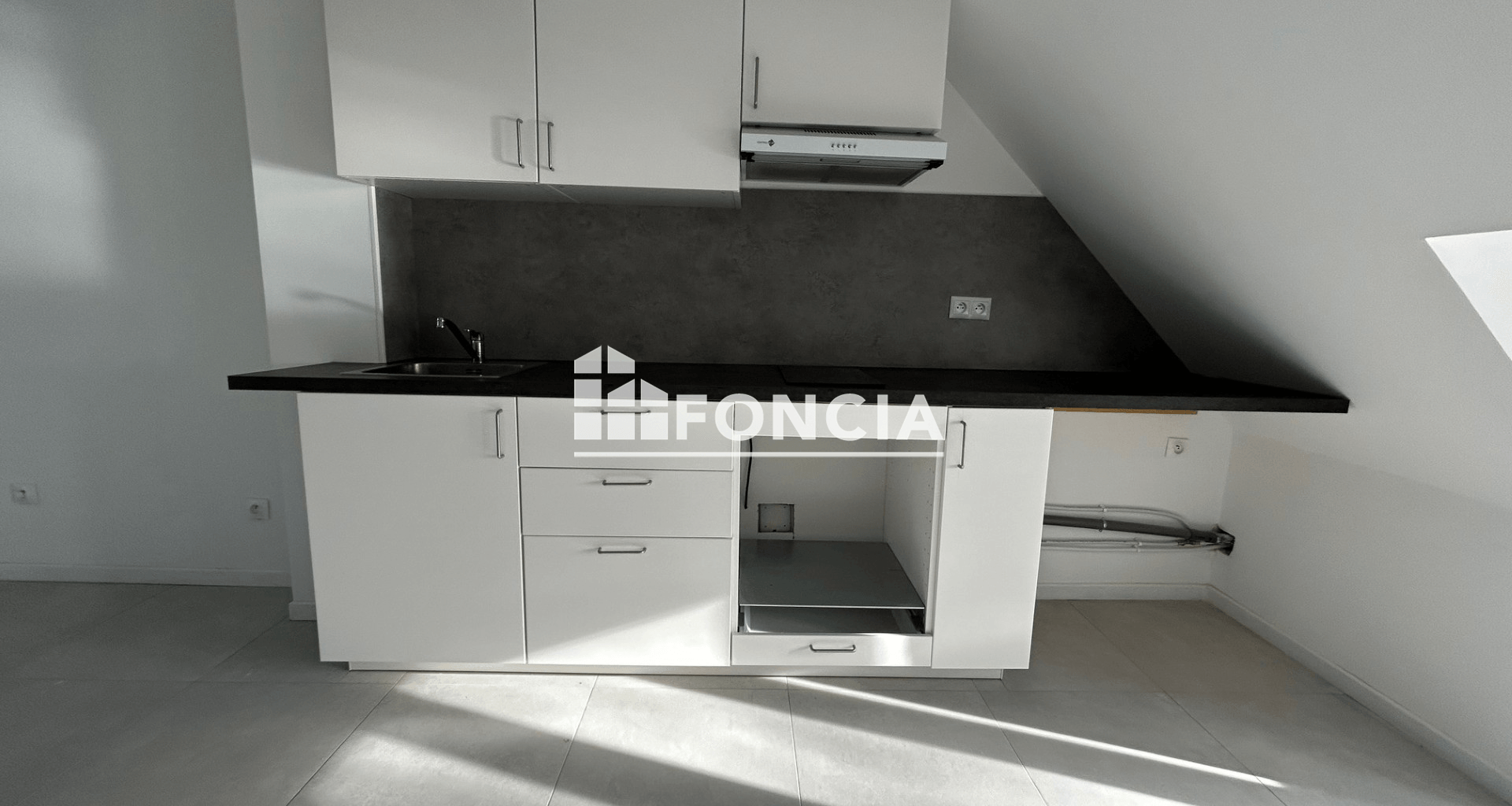 Studio (23.27 m²) à louer - Conflans-sainte-honorine (78700)