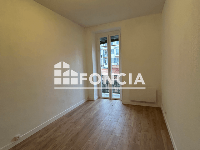 Appartement 4 pièces (89 m²) à louer - Nice (06000)
