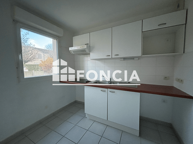 Maison 3 pièces (70.17 m²) à louer - Saintes (17100)