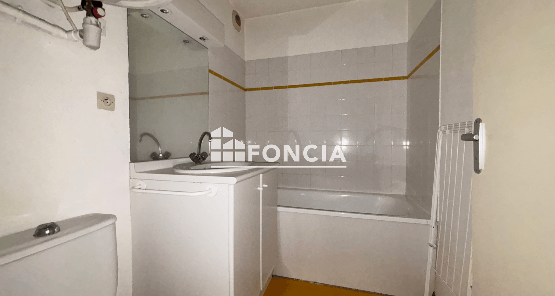 Studio (21 m²) à vendre - Saint-étienne (42100)