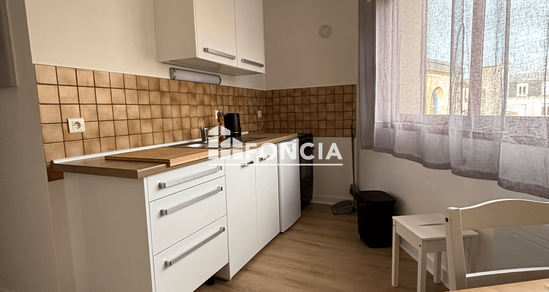 Studio meublé (33.38 m²) à louer - Douarnenez (29100)