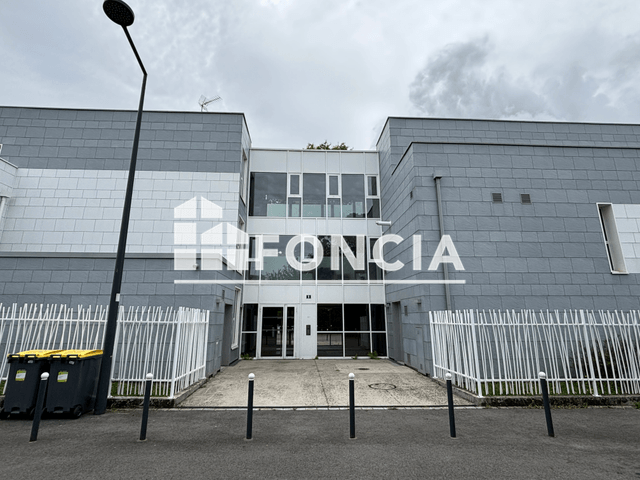 Appartement 3 pièces (79.4 m²) à louer - Rennes (35000)