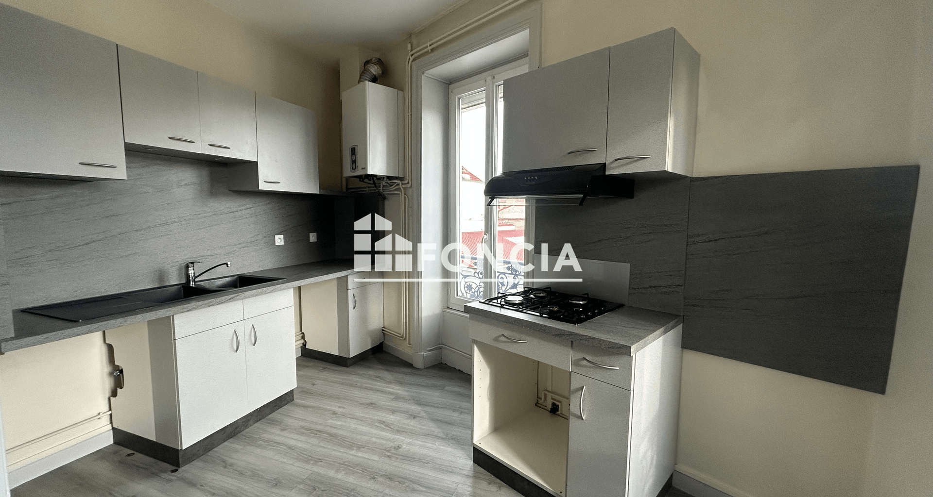 Appartement 2 pièces (53.63 m²) à louer - Roanne (42300)