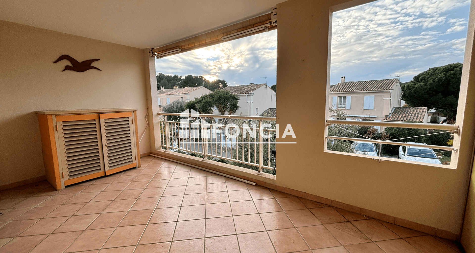 Appartement 2 pièces (99.26 m²) à vendre - Six-fours-les-plages (83140)
