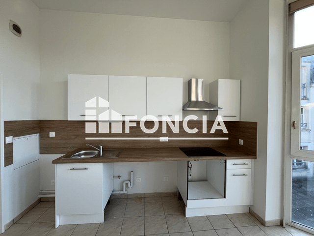 Appartement 3 pièces (70.58 m²) à louer - Chartres (28000)