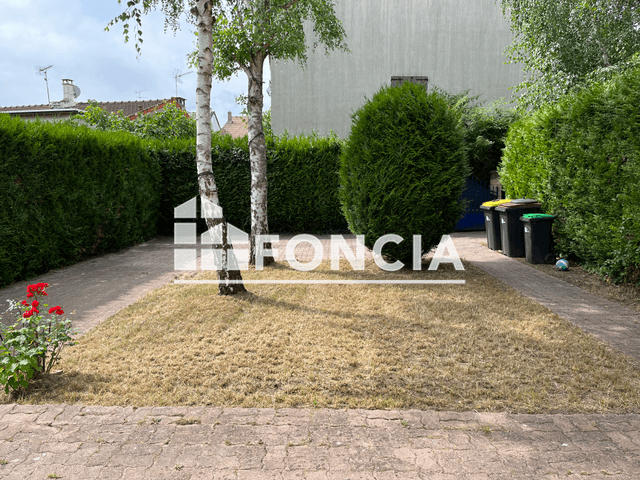 Maison 6 pièces (115.79 m²) à louer - Chennevieres Sur Marne (94430)