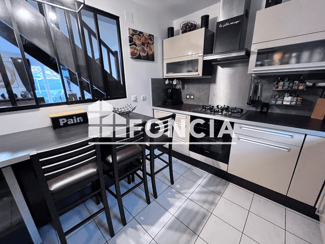 Maison 5 pièces (108.19 m²) à louer - Brie Comte Robert (77170)