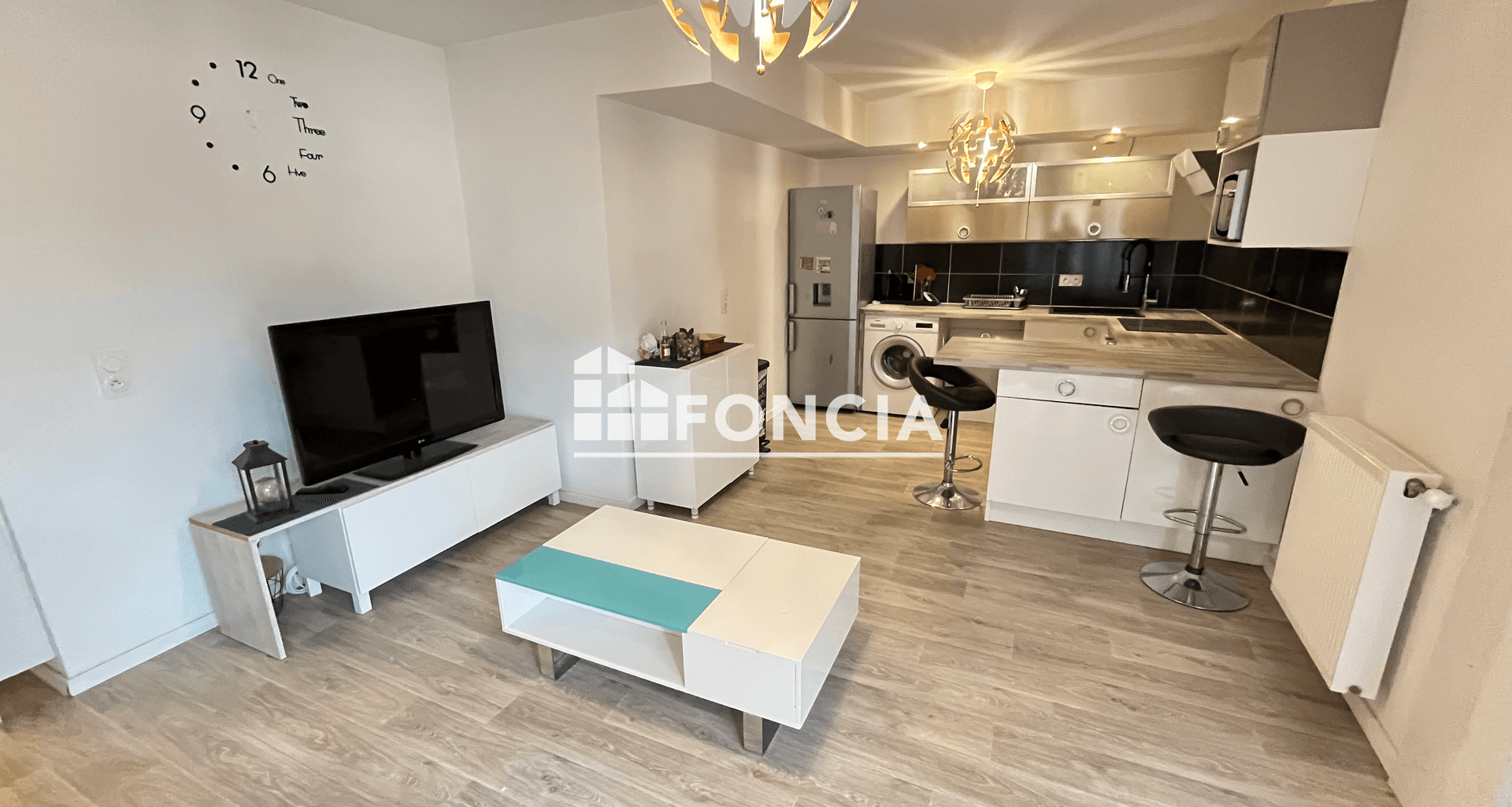 Appartement meublé 2 pièces (43.56 m²) à louer - Orly (94310)
