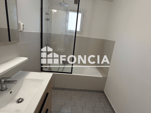 Appartement 3 pièces (77.13 m²) à louer - Annemasse (74100)