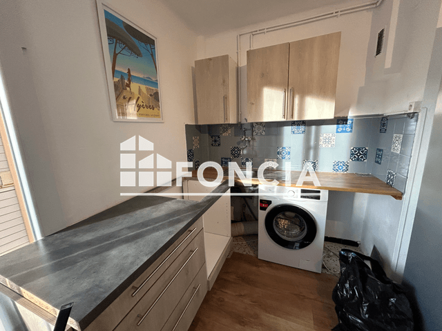 Appartement 2 pièces (32.77 m²) à louer - Giens Hyeres (83400)