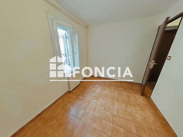 Maison 5 pièces (124 m²) à louer - Arles (13200)