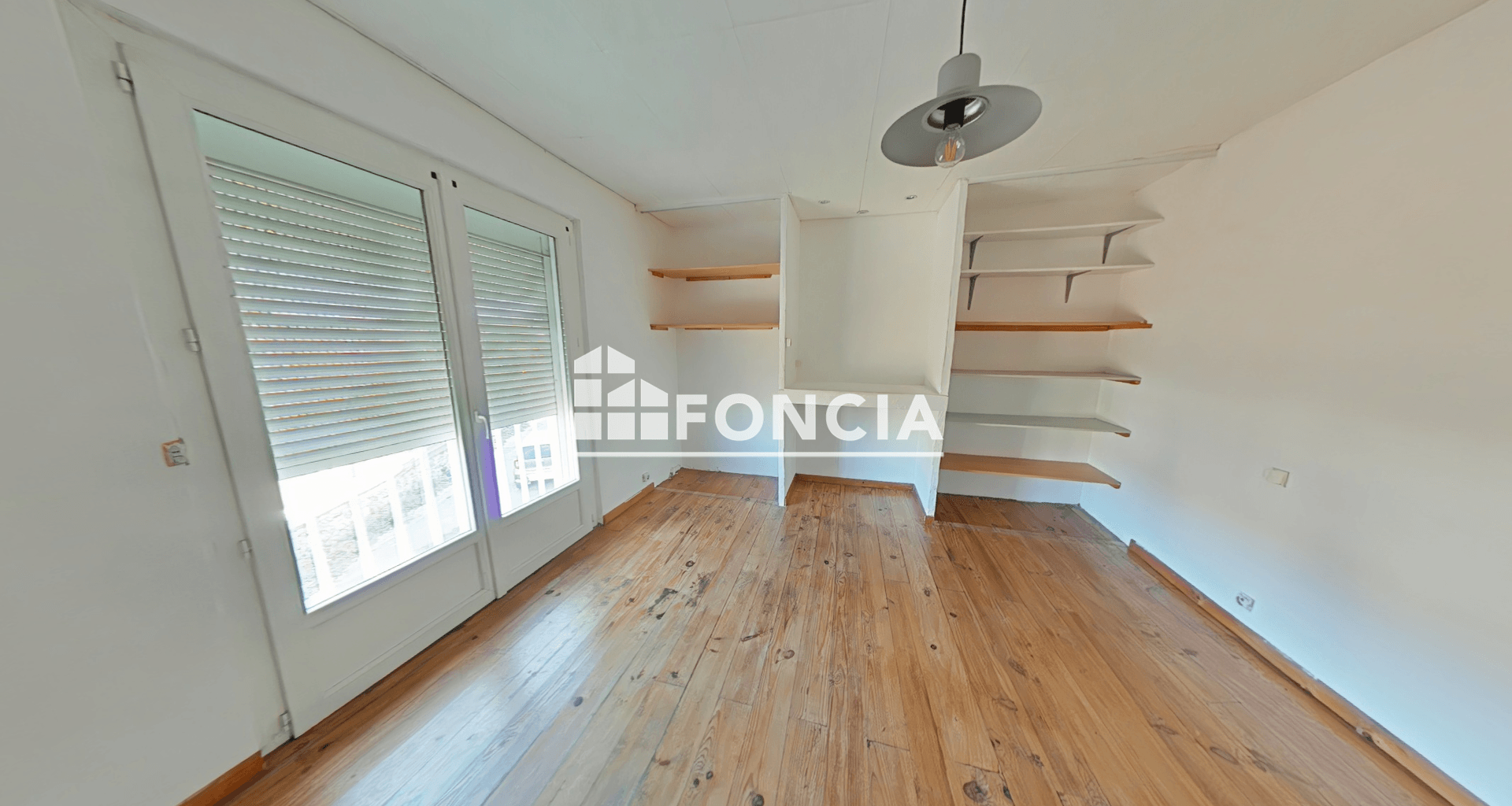 Maison 5 pièces (124 m²) à louer - Arles (13200)
