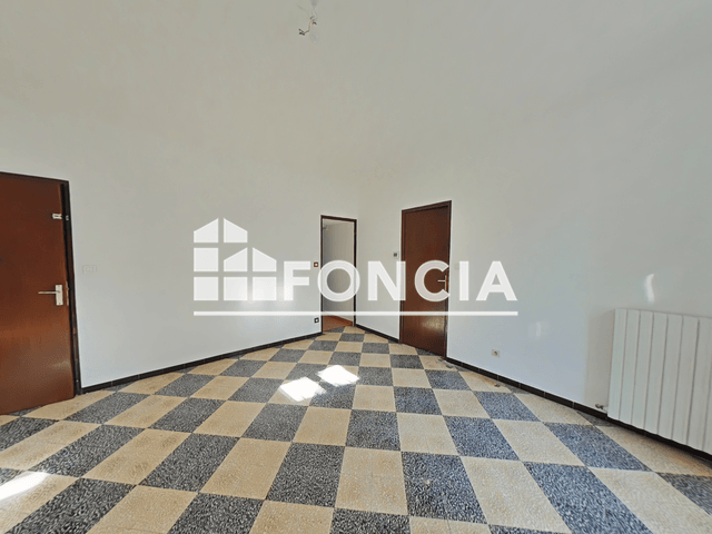 Maison 5 pièces (124 m²) à louer - Arles (13200)
