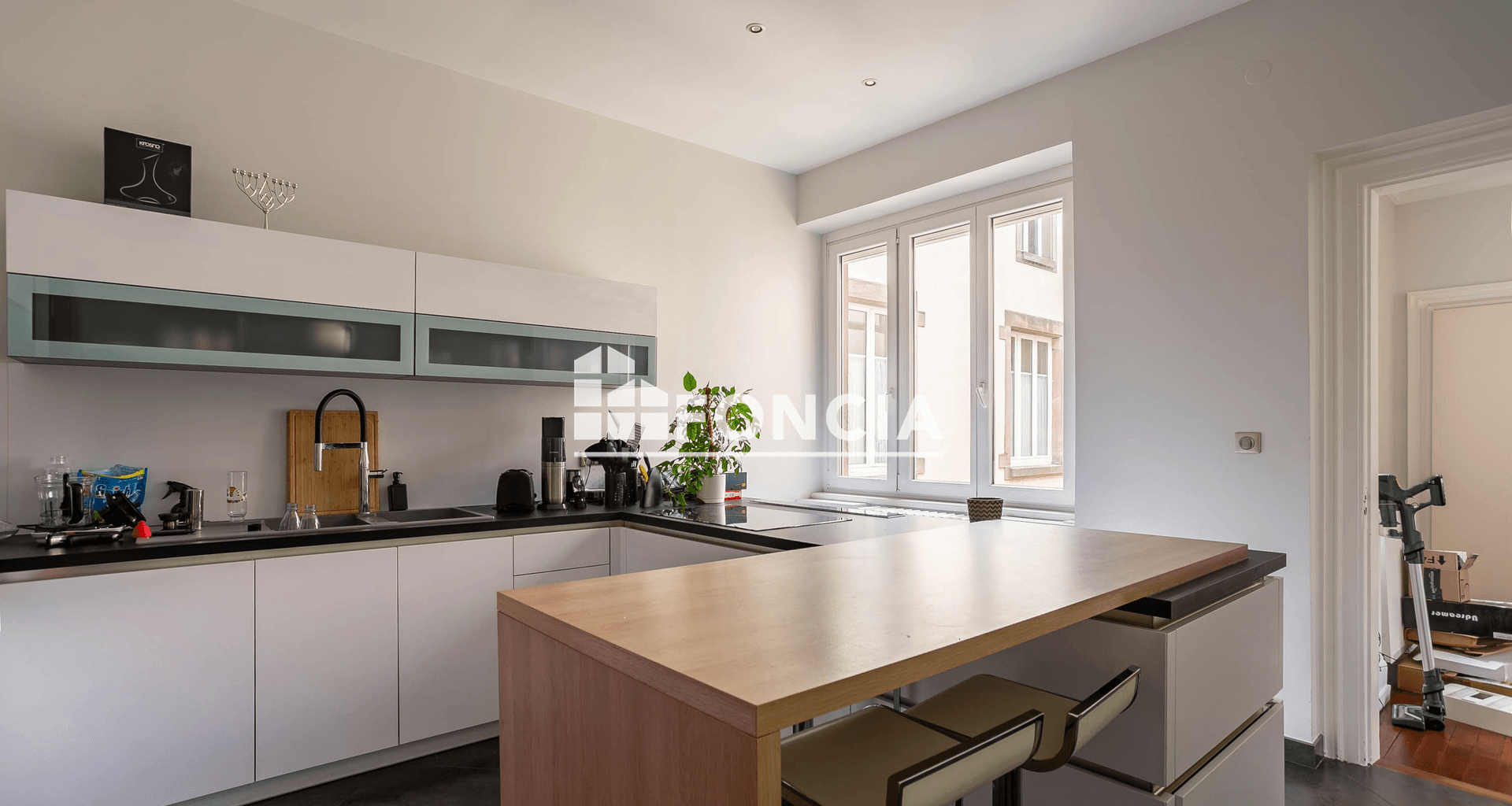 Appartement 2 pièces (76 m²) à vendre - Strasbourg (67000)