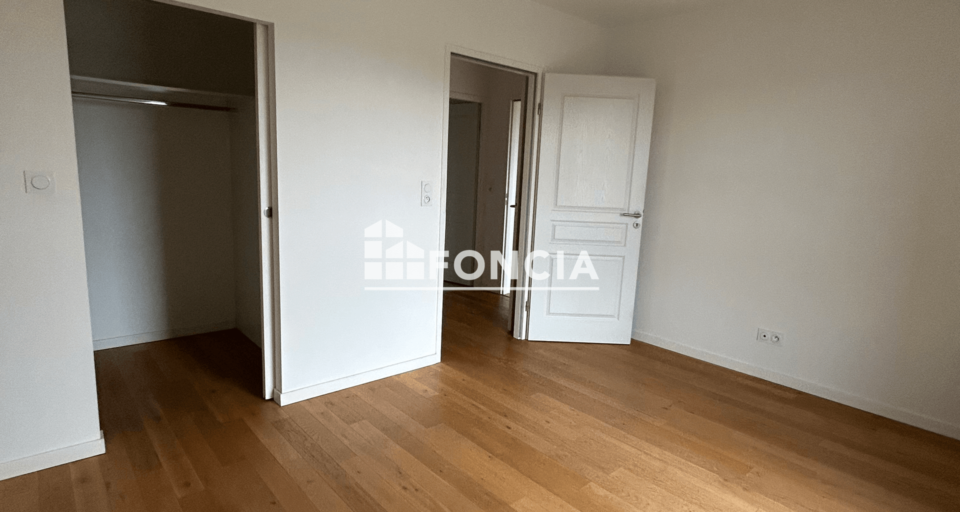 Appartement 4 pièces (103.06 m²) à louer - Niort (79000)