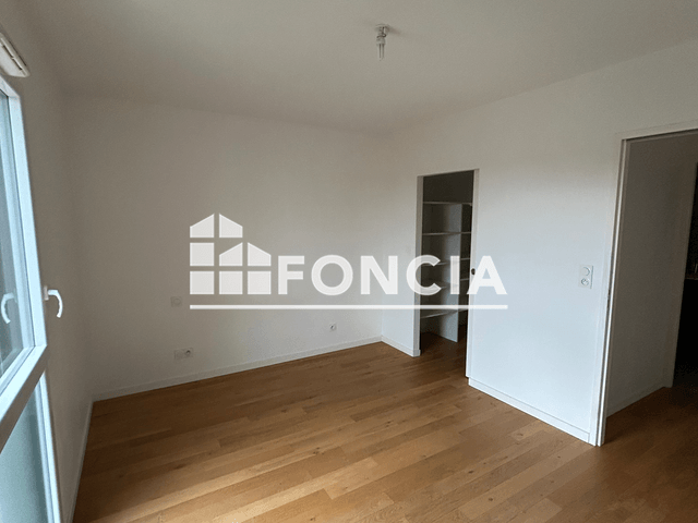 Appartement 4 pièces (103.06 m²) à louer - Niort (79000)