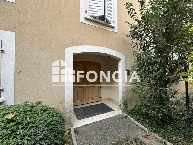 Appartement 4 pièces (88.5 m²) à louer - Lambesc (13410)