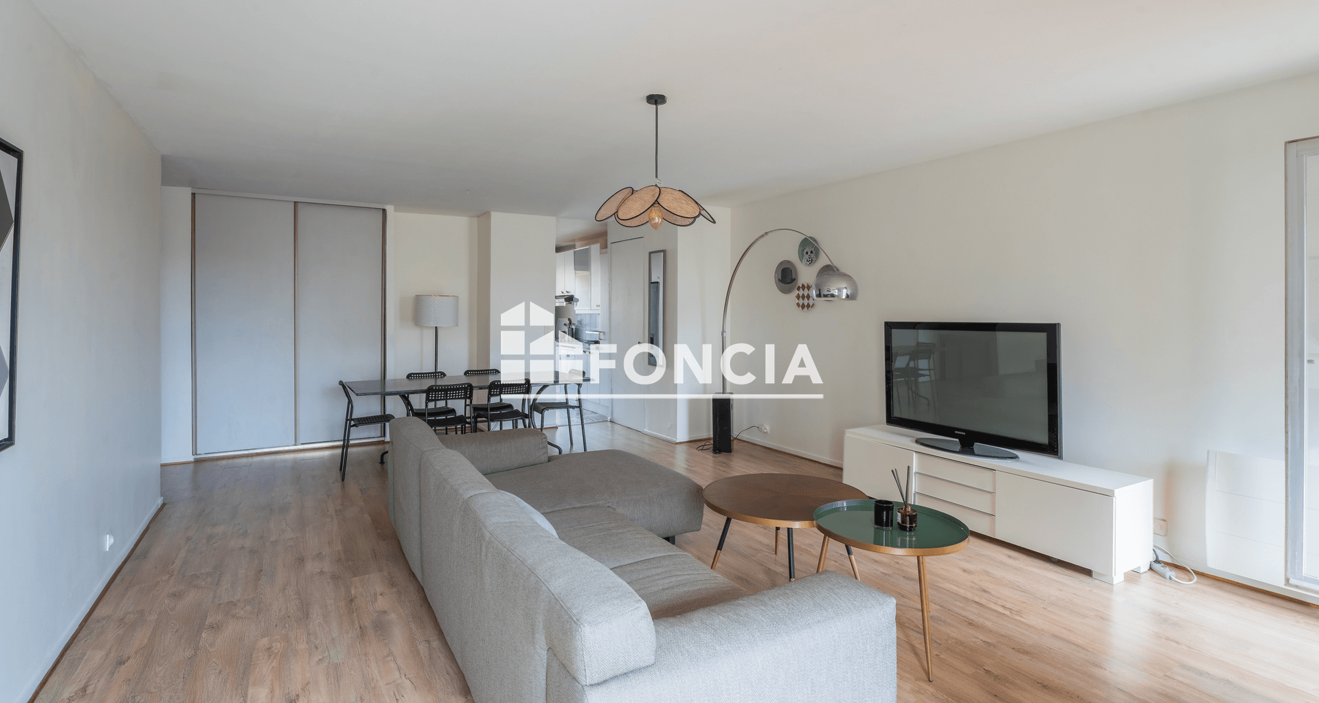 Appartement 4 pièces (97.85 m²) à vendre - Saint-cloud (92210)