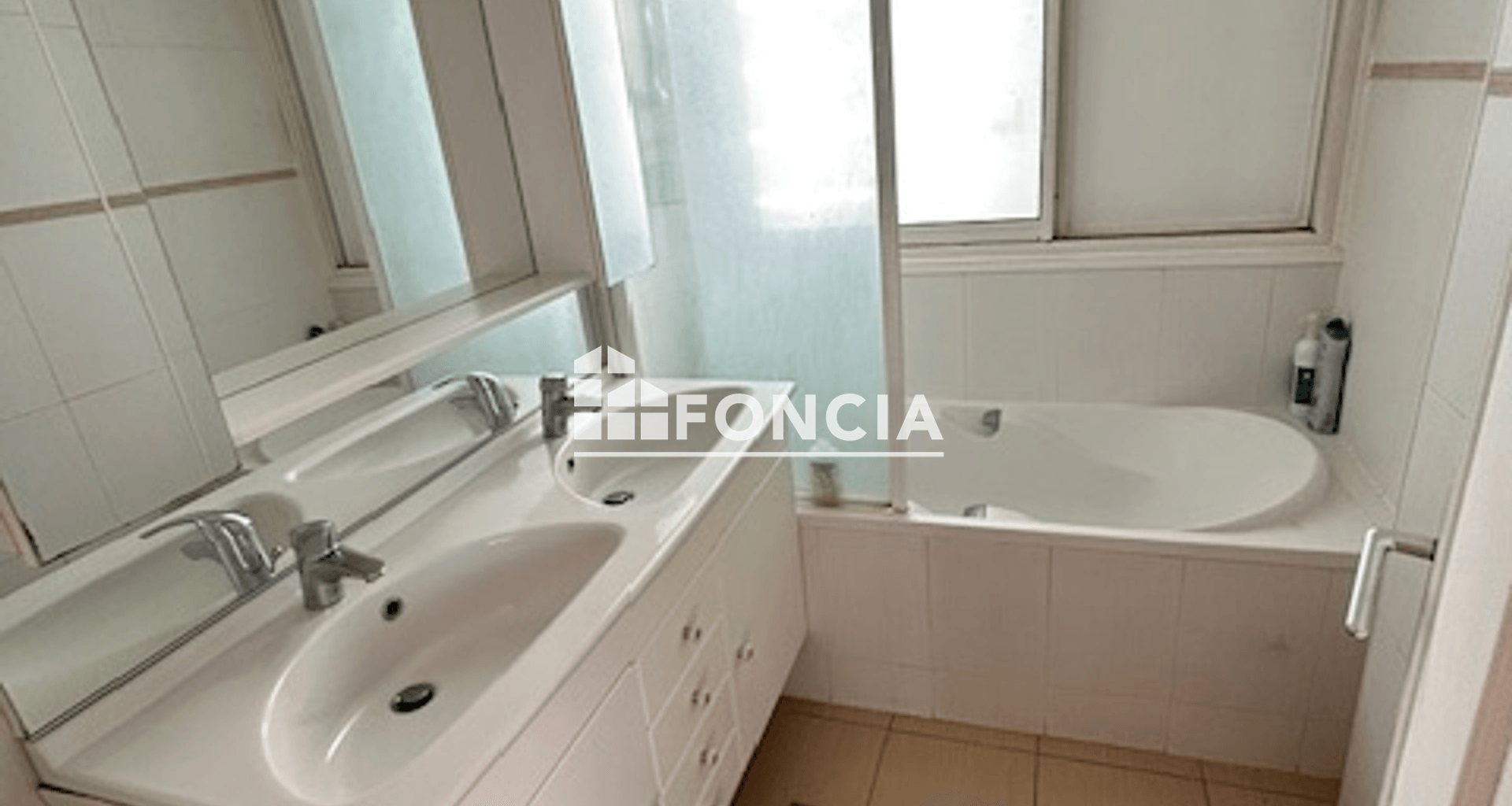 Appartement 4 pièces (71.65 m²) à louer - Antony (92160)