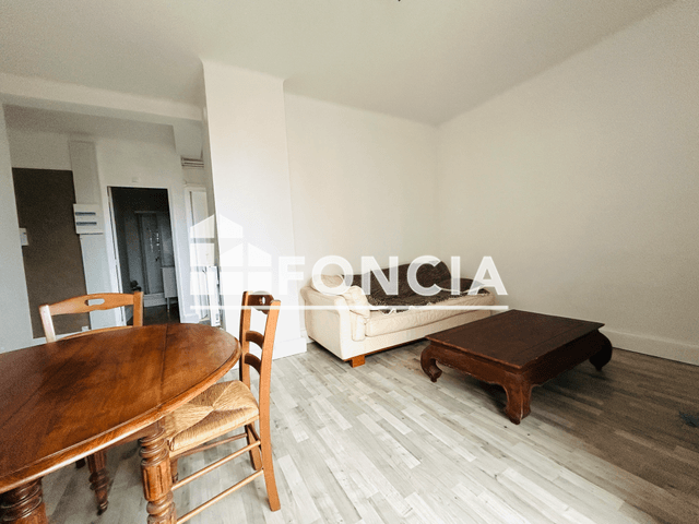 Appartement meublé 2 pièces (39.77 m²) à louer - Toulon (83000)