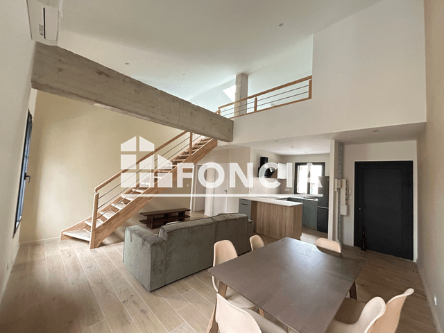 Appartement meublé 4 pièces (78.96 m²) à louer - Nîmes (30000)