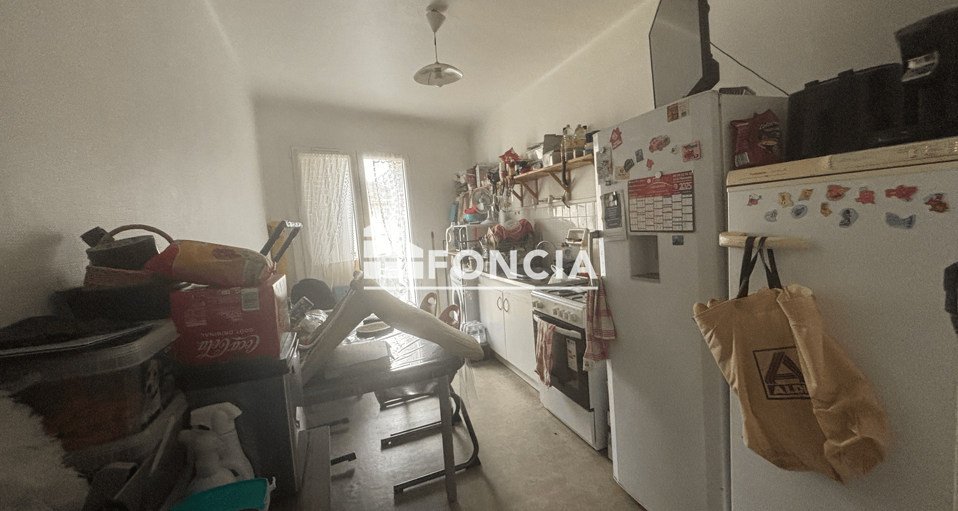 Appartement 2 pièces (50 m²) à vendre - Pierrelatte (26700)