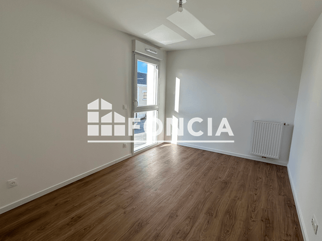 Appartement 3 pièces (64.08 m²) à louer - Trelaze (49800)
