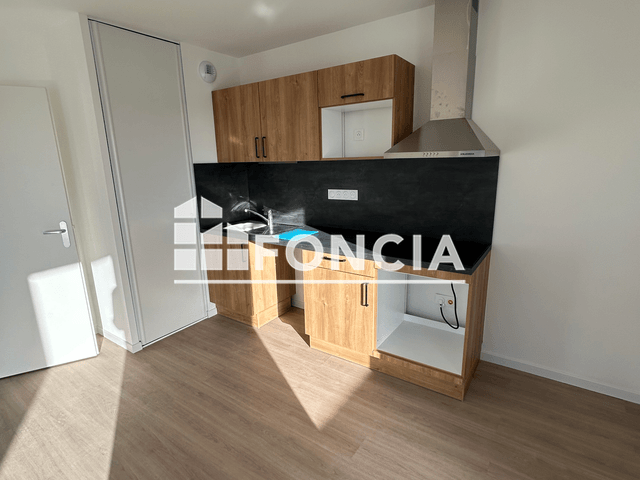 Appartement 3 pièces (64.08 m²) à louer - Trelaze (49800)