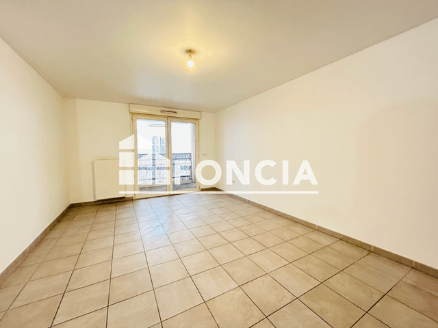 Appartement 3 pièces (59.99 m²) à louer - Toulon (83000)