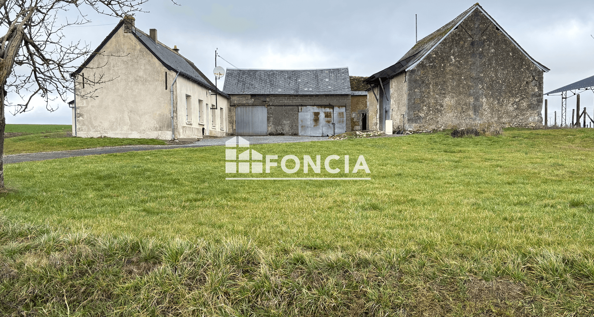 Maison 3 pièces (170 m²) à vendre - Neuillé-pont-pierre (37360)