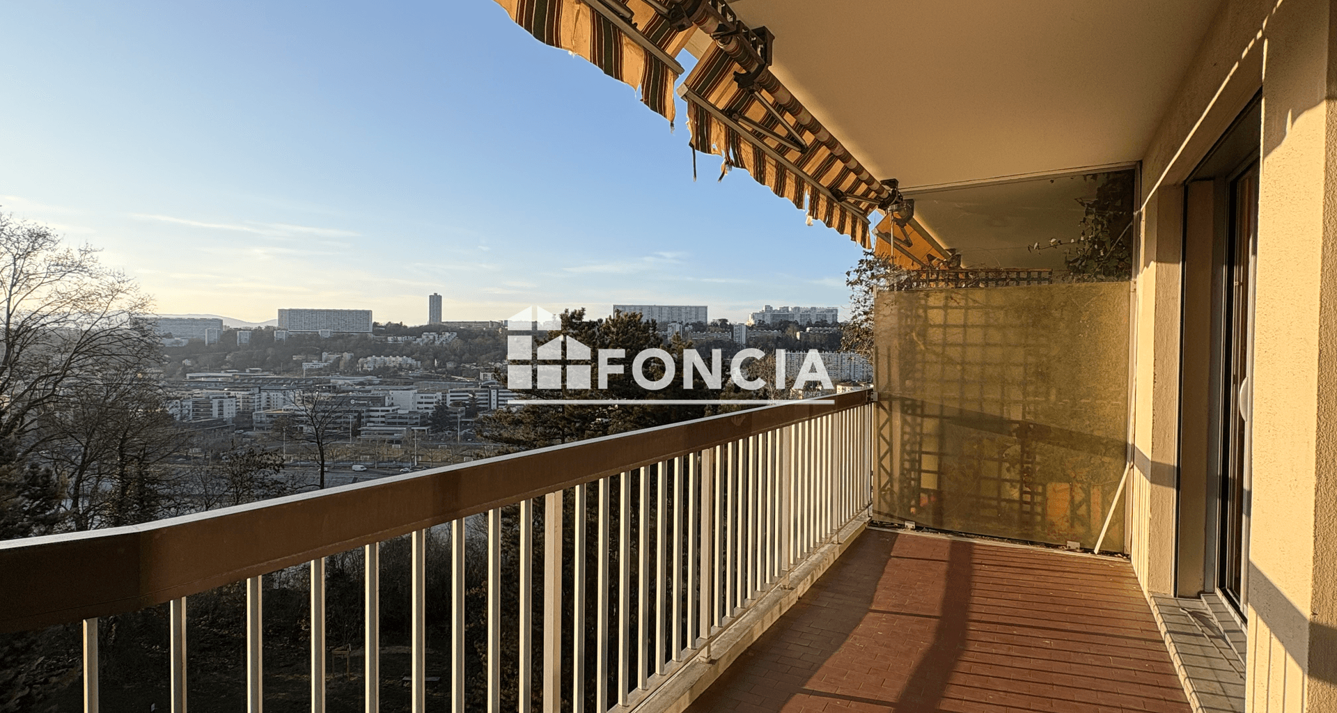 Appartement meublé 2 pièces (68.62 m²) à louer - Lyon 4ᵉ (69004)