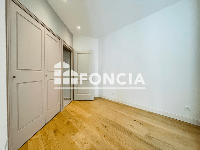 Appartement 2 pièces (43.5 m²) à louer - Toulon (83000)