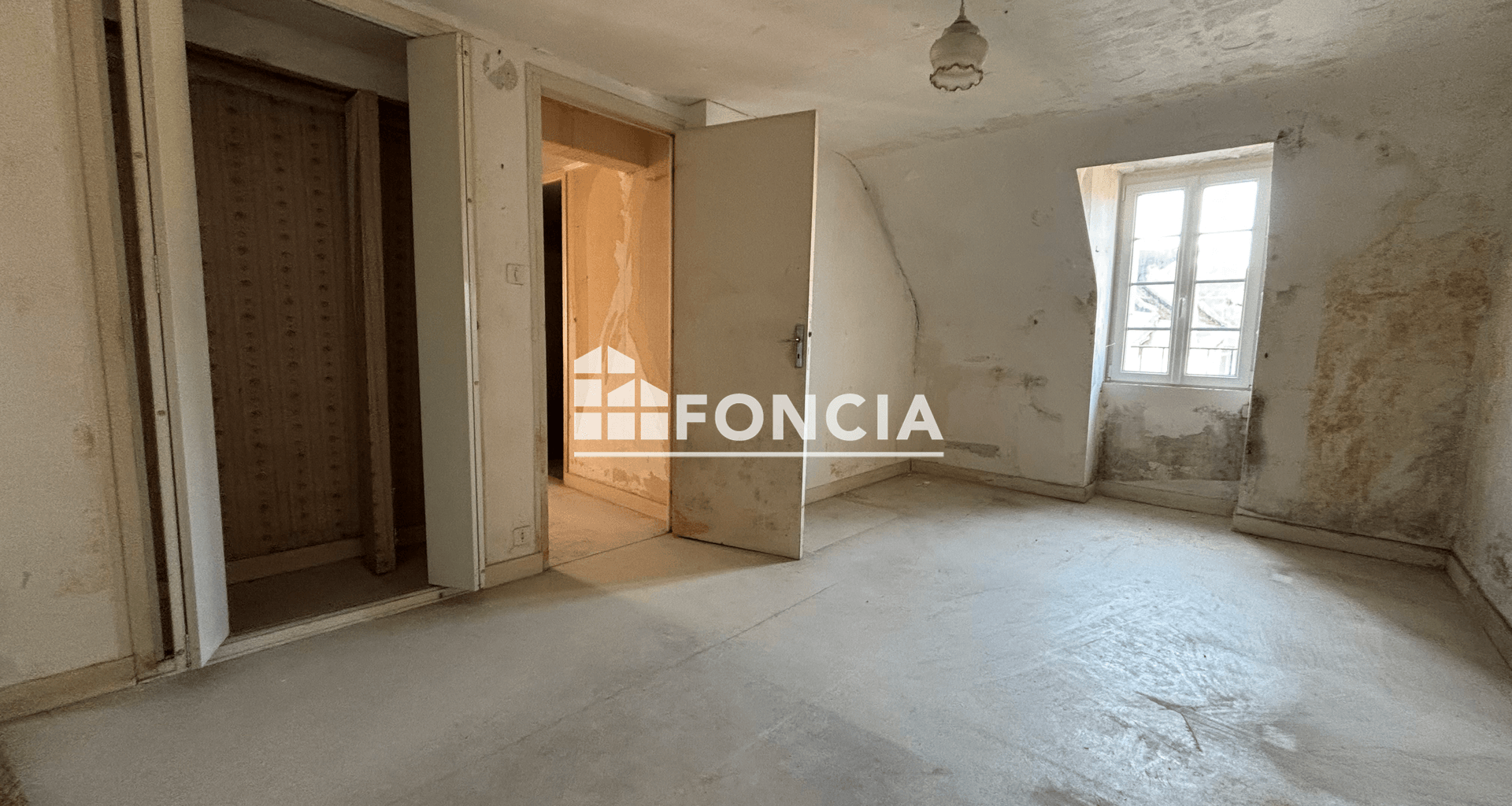 Appartement 2 pièces (37.56 m²) à vendre - Douarnenez (29100)