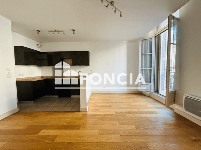 Appartement 3 pièces (73.7 m²) à louer - Toulon (83000)