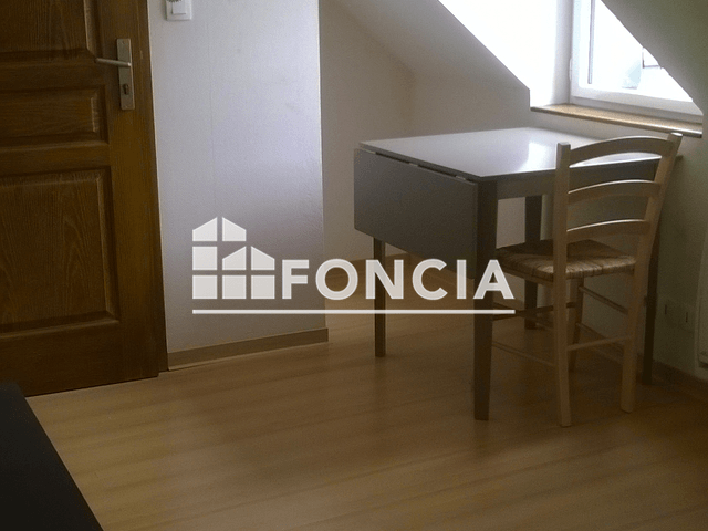 Studio meublé (10 m²) à louer - Rennes (35000)